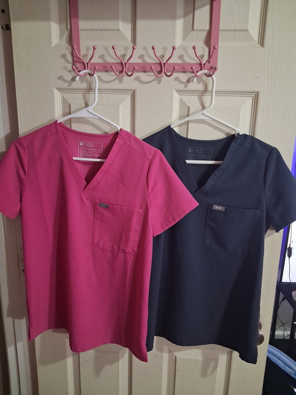 FIGS Kids V-Neck Scrub Top in Hot Pink and Navy